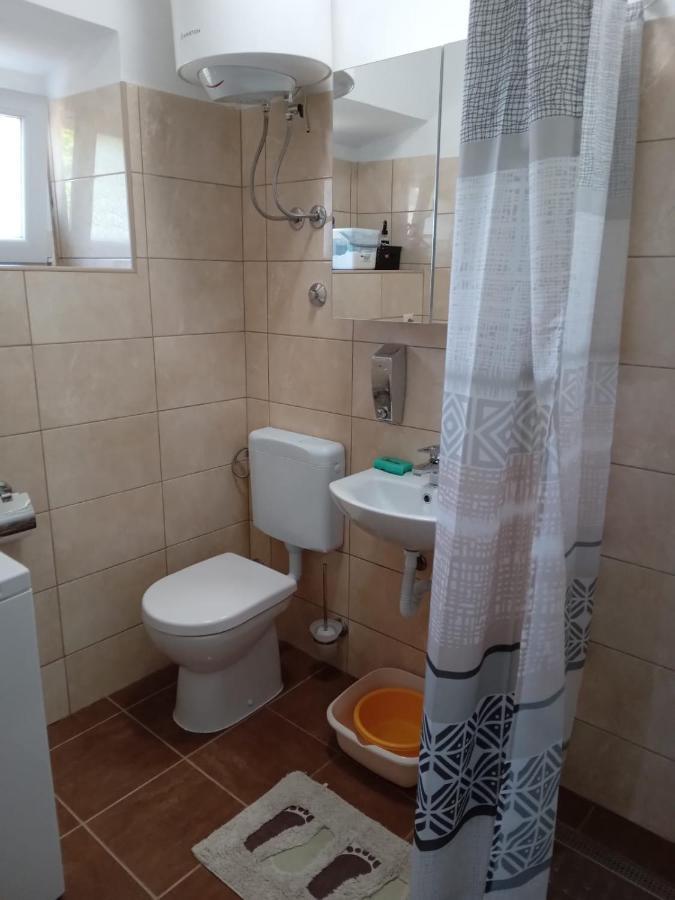 Kastelanic Apartman Brbinj エクステリア 写真